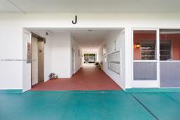 Picture of 5300 Washington St # J116, Hollywood, FL 33021