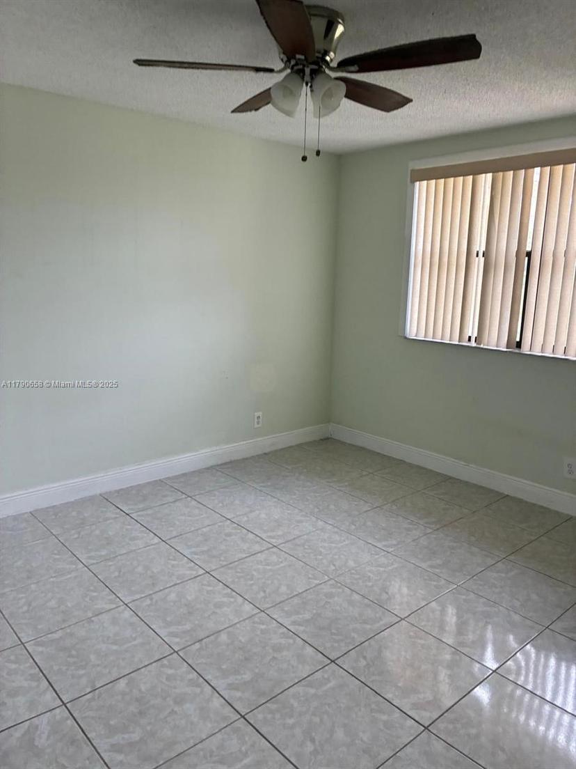 Picture of 8120 Geneva Ct # 551, Doral FL 33166