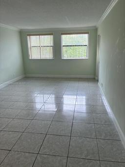 Picture of 8120 Geneva Ct # 551, Doral, FL 33166