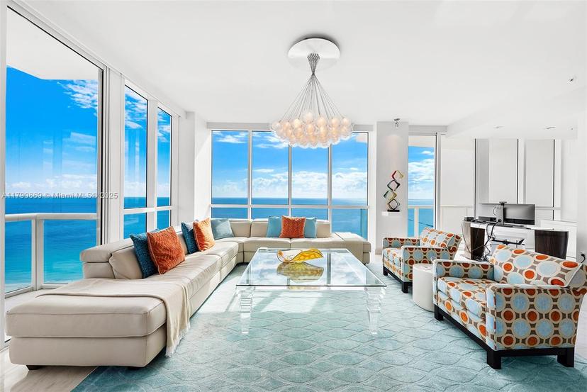 Picture of 50 S Pointe Dr # 2801, Miami Beach FL 33139