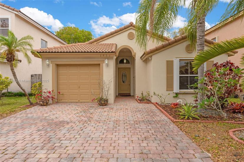 Picture of 1931 SE 14Th Ct, Homestead FL 33035