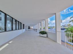 Picture of 2101 S Ocean Dr # 401, Hollywood, FL 33019