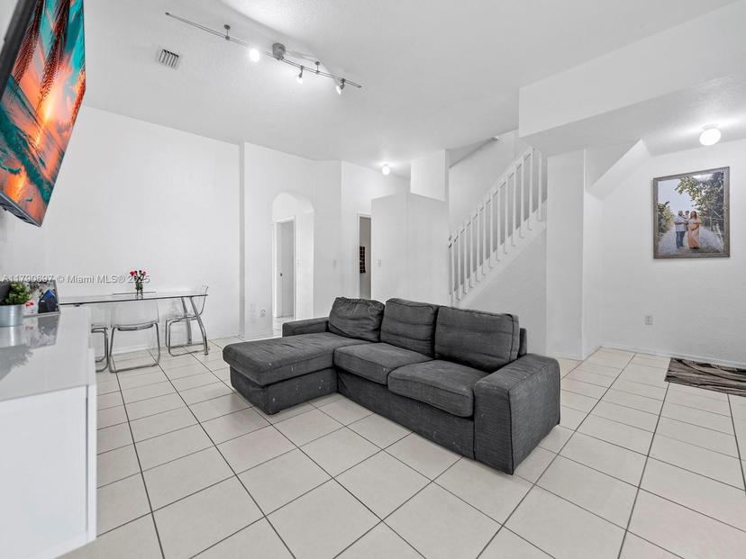 Picture of 2352 SE 21St St, Homestead FL 33035