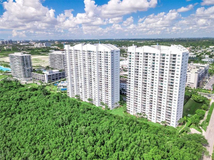 Picture of 15051 Royal Oaks Ln # 2301, North Miami FL 33181