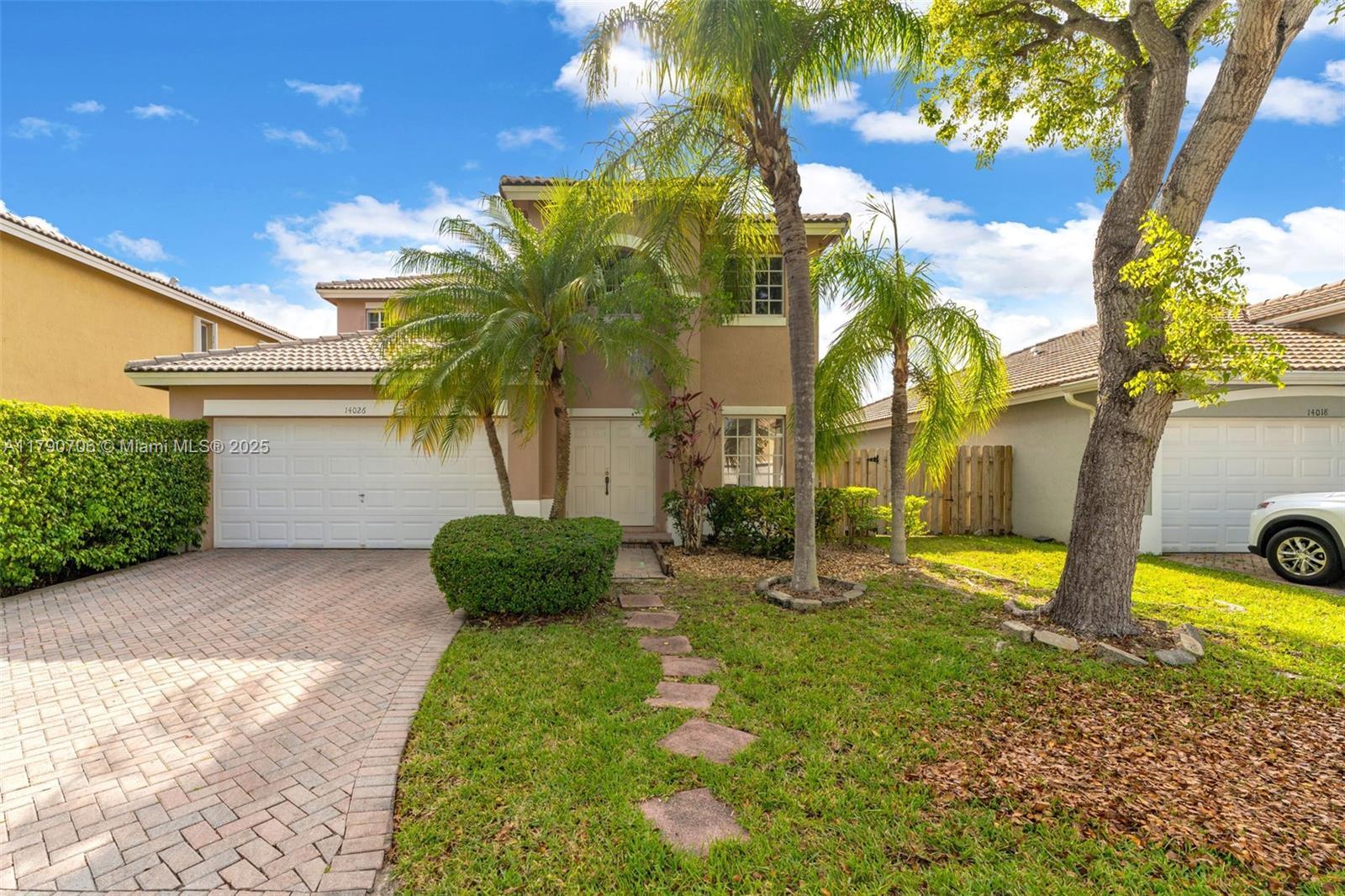 Picture of 14026 SW 155Th Ct, Miami, FL 33196