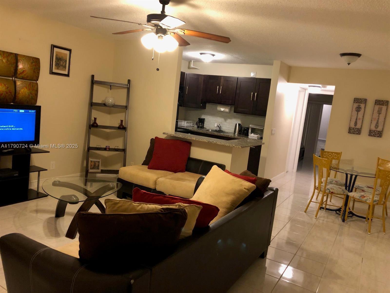 Picture of 79 Lyndhurst # D, Deerfield Beach, FL 33442