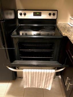Picture of 79 Lyndhurst # D, Deerfield Beach, FL 33442