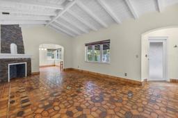 Picture of 1050 W 47Th St, Miami Beach, FL 33140