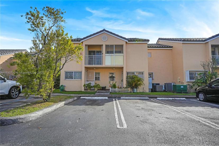 Picture of 2700 NW 25Th Ave # 6, Miami FL 33142