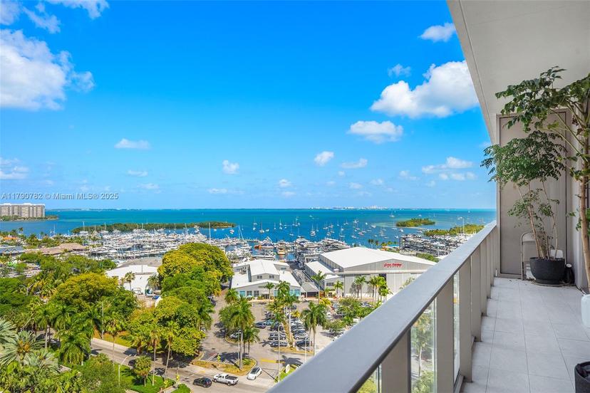 Picture of 2655 S Bayshore Drive # 1006, Coconut Grove FL 33133