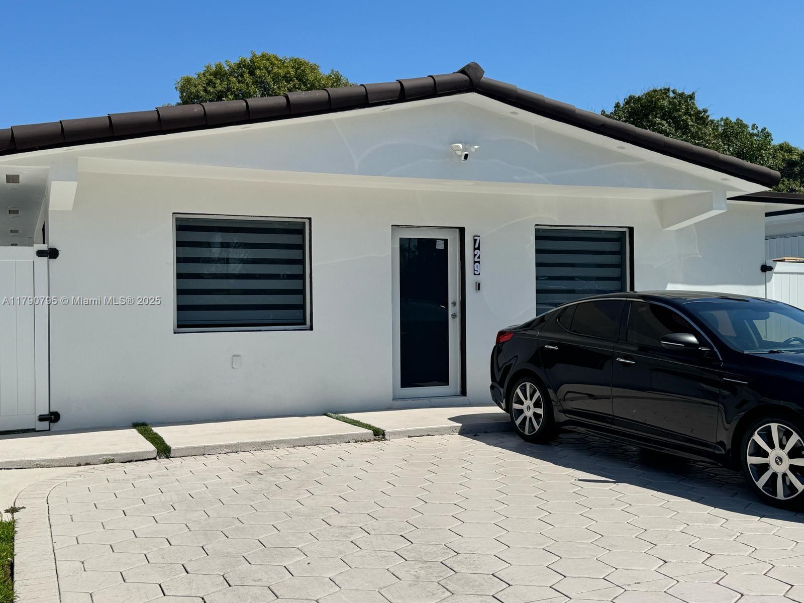 Picture of 729 E 23Rd St, Hialeah, FL 33013
