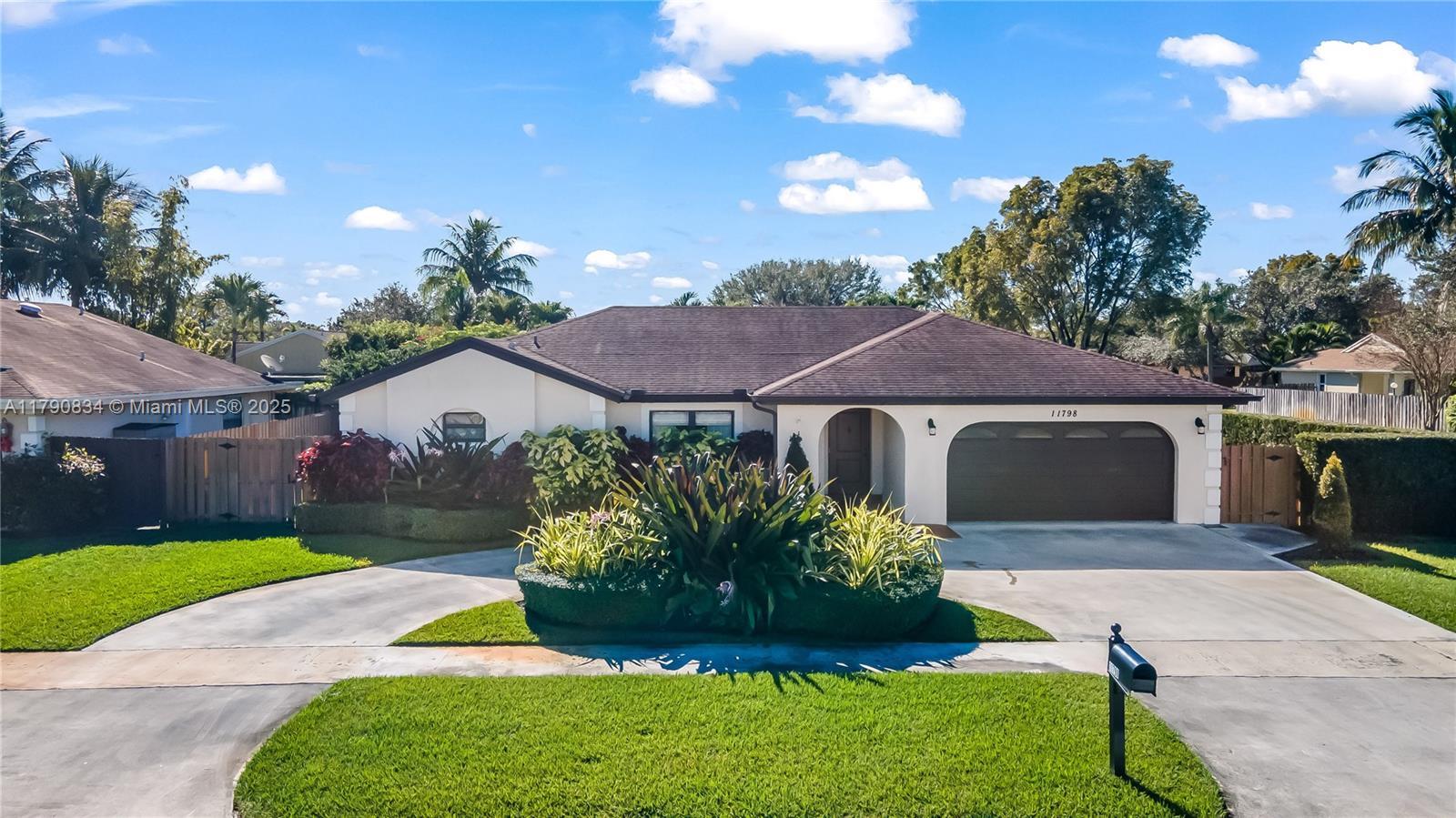 Picture of 11798 SW 51St Ct, Cooper City, FL 33330