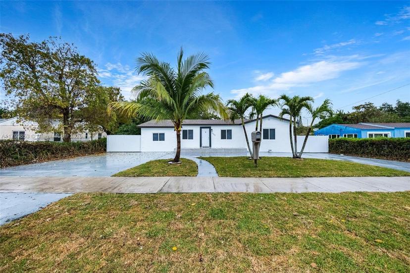 Picture of 2455 NW 102Nd St, Miami FL 33147