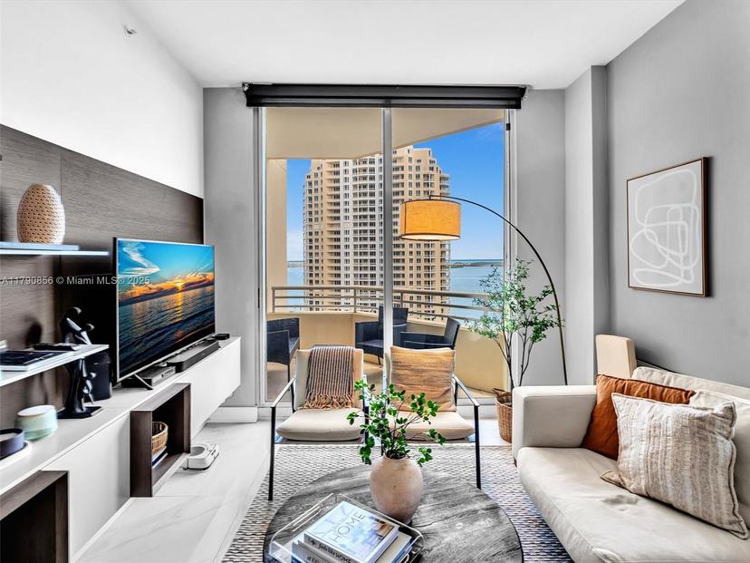 Picture of 888 Brickell Key Dr # 2709, Miami FL 33131