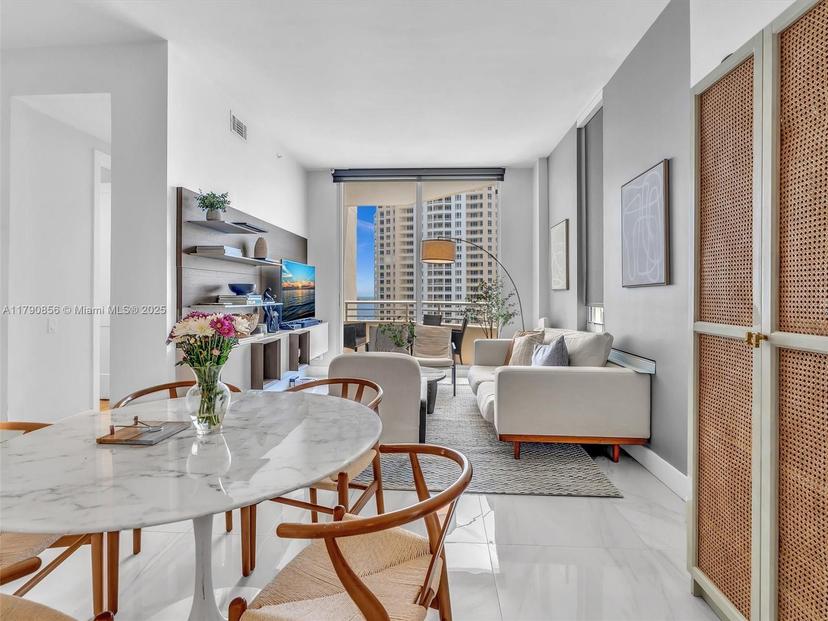 Picture of 888 Brickell Key Dr # 2709, Miami FL 33131