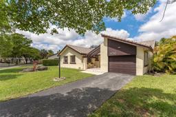 Picture of 9130 SW 101St Ave, Miami, FL 33176