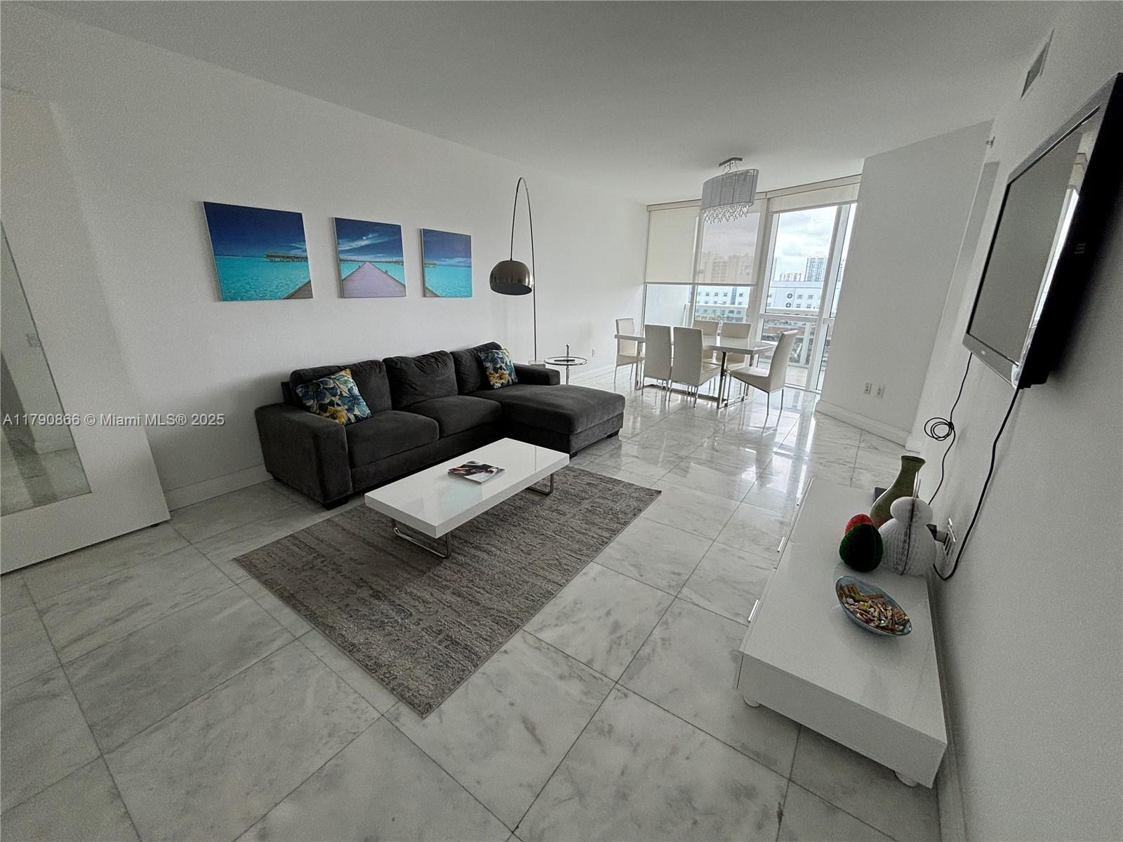 Picture of 18201 Collins Ave # 801, Sunny Isles Beach, FL 33160