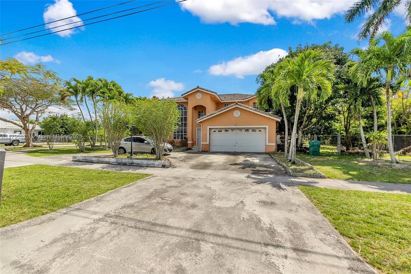 Picture of 15837 SW 147Th Ave, Miami FL 33187