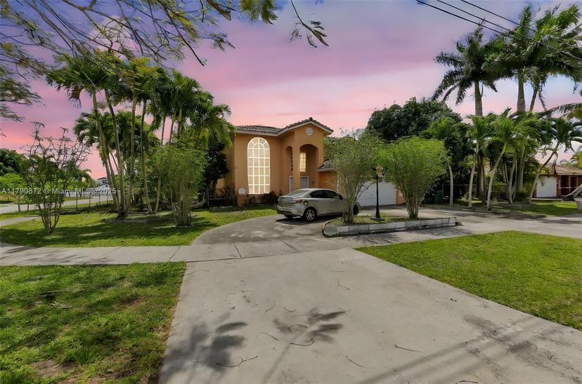 Picture of 15837 SW 147Th Ave, Miami FL 33187