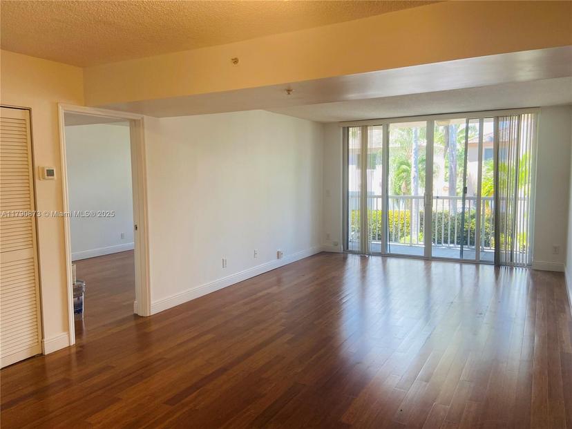 Picture of 1450 SE 3Rd Ave # 205, Dania Beach FL 33004