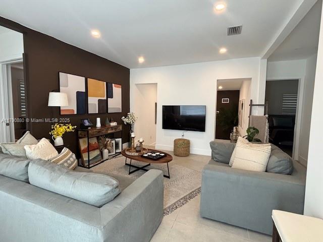 Picture of 11 NW 45Th St, Miami FL 33127