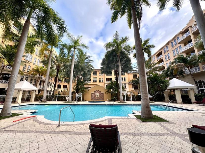Picture of 3001 NE 185Th St # 225, Aventura FL 33180