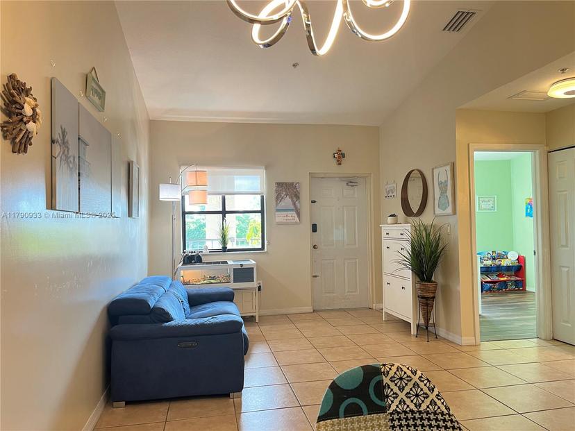 Picture of 22731 SW 88Th Pl # 303, Cutler Bay FL 33190