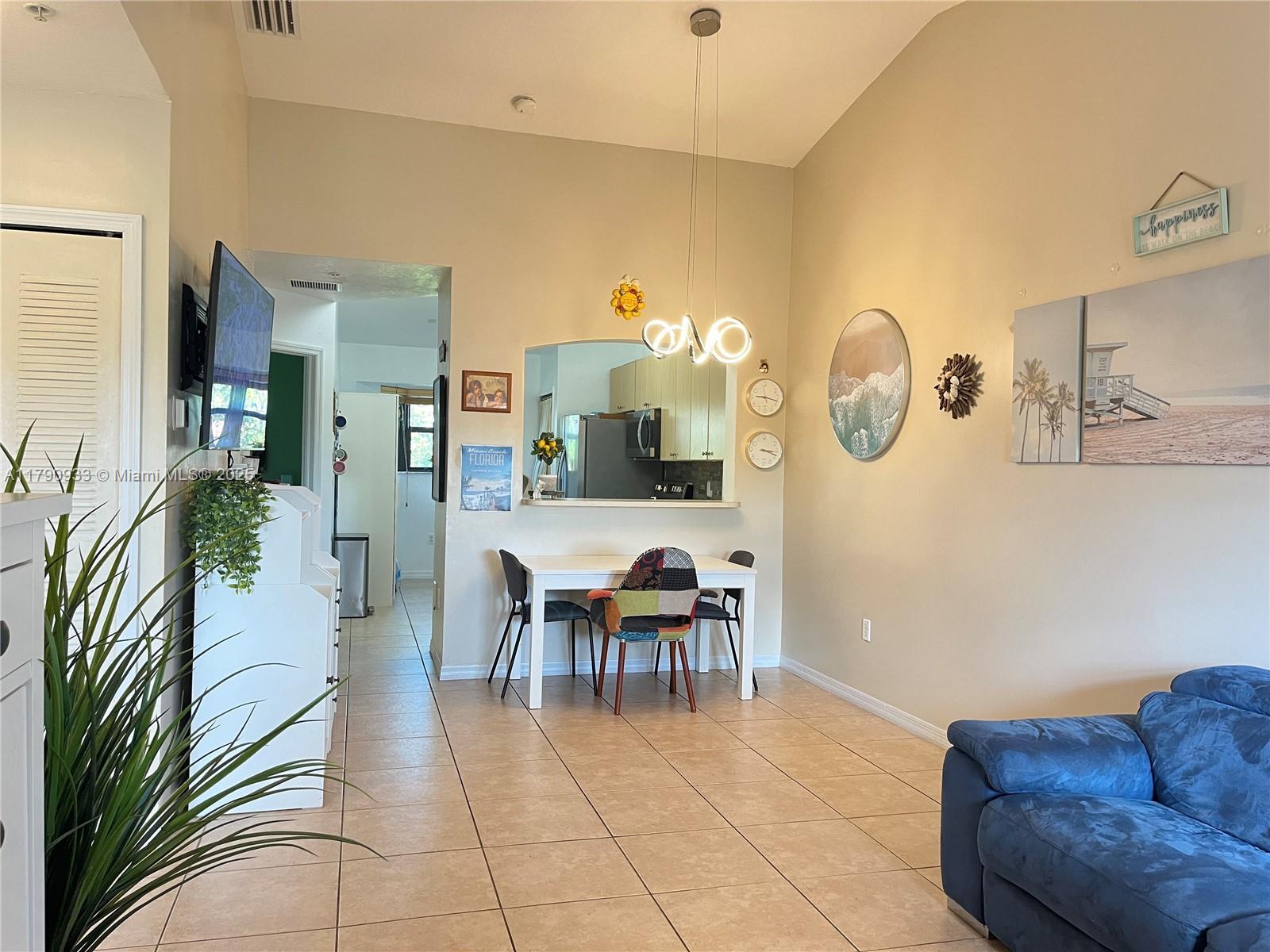 Picture of 22731 SW 88Th Pl # 303, Cutler Bay, FL 33190