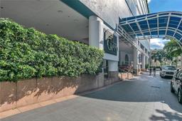 Picture of 1717 N Bayshore Dr # 3144, Miami, FL 33132