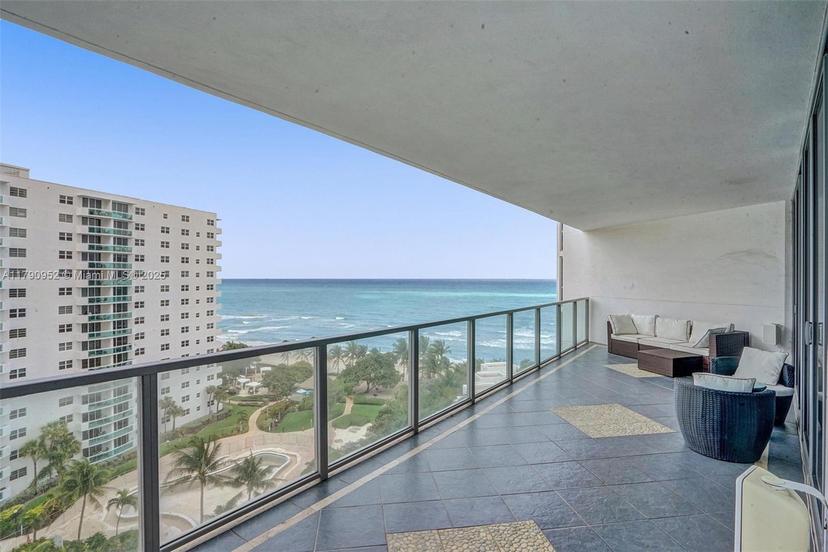 Picture of 3101 S Ocean Dr # 1003, Hollywood FL 33019