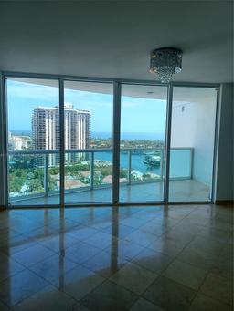 Picture of 19400 Turnberry Way # 1831, Aventura, FL 33180