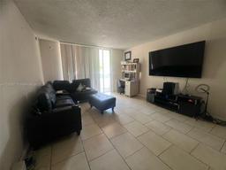 Picture of 482 NW 165Th St Rd # A203, Miami, FL 33169