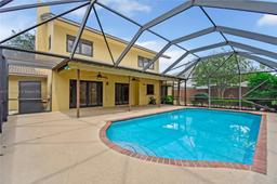 Picture of 14950 Featherstone Way, Davie, FL 33331