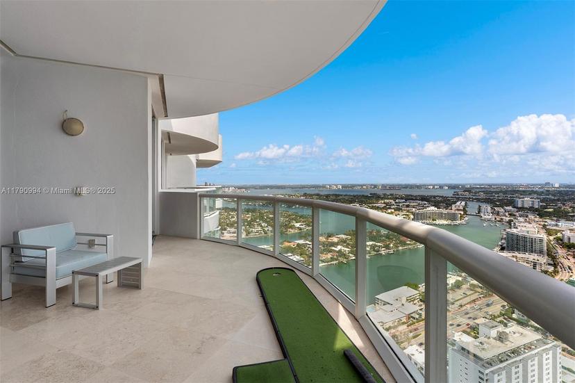 Picture of 6365 Collins Ave # 11, Miami Beach FL 33141