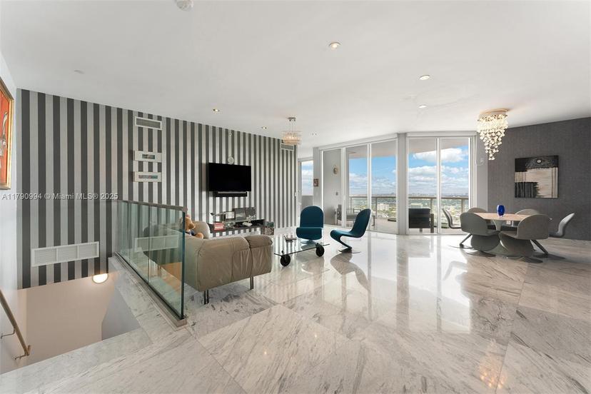 Picture of 6365 Collins Ave # 11, Miami Beach FL 33141