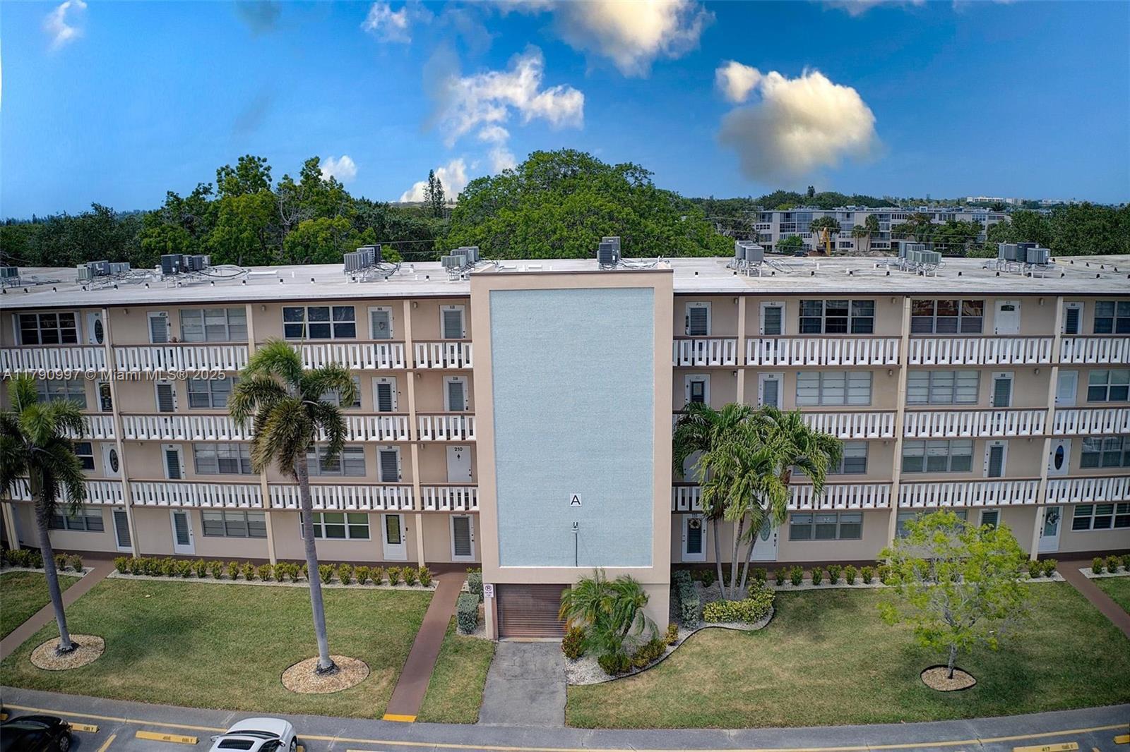 Picture of 408 Southampton A # 408, West Palm Beach, FL 33417