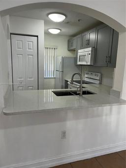 Picture of 7985 NW 8Th St # 110A, Miami, FL 33126