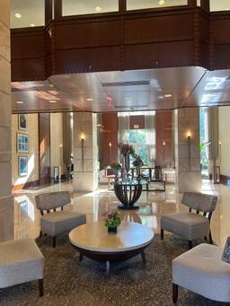 Picture of 19501 W Country Club Dr # 509, Aventura, FL 33180