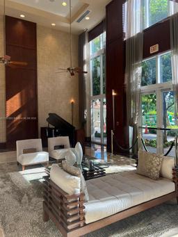 Picture of 19501 W Country Club Dr # 509, Aventura, FL 33180