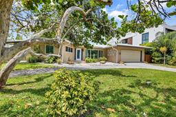 Picture of 2019 NE 31St Ave, Fort Lauderdale, FL 33305