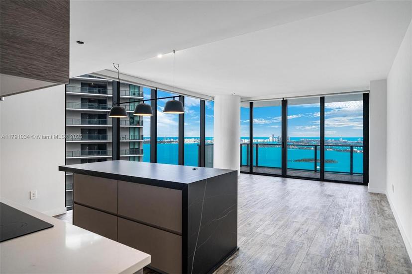 Picture of 650 NE 32Nd St # 4407, Miami FL 33137