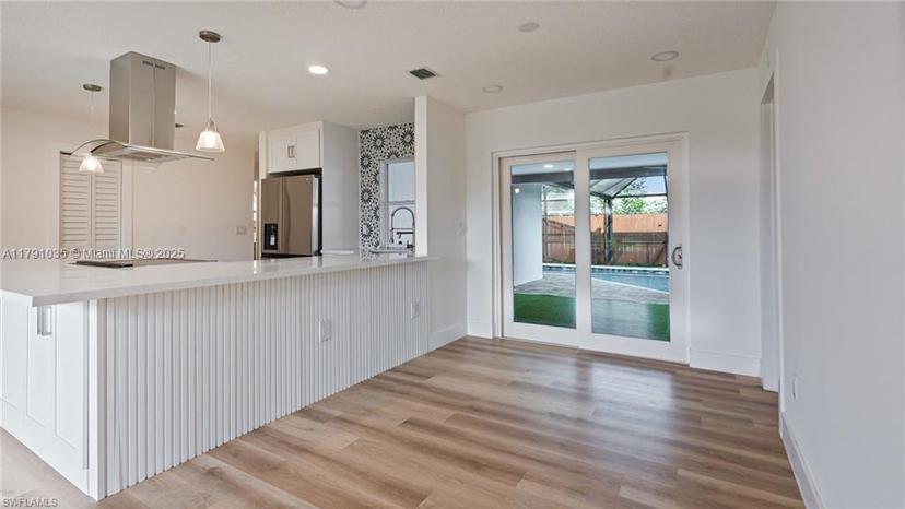 Picture of 1393 White Cedar Ln, Other City - In The State Of Florida FL 33917