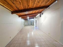 Picture of 109 Briarwood Cir # 2, Hollywood, FL 33024