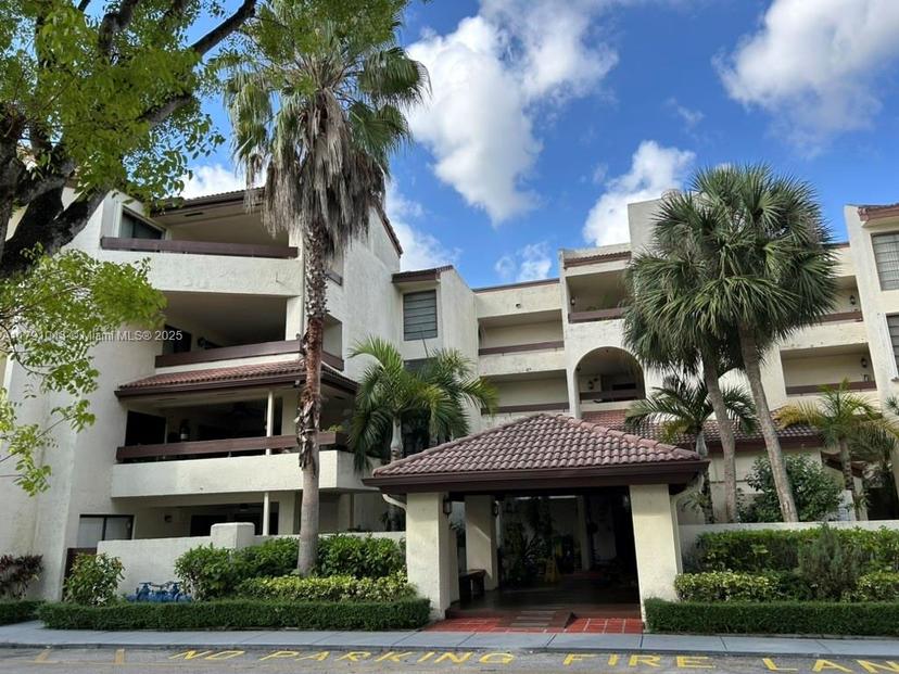 Picture of 9040 SW 125Th Ave # D105, Miami FL 33186