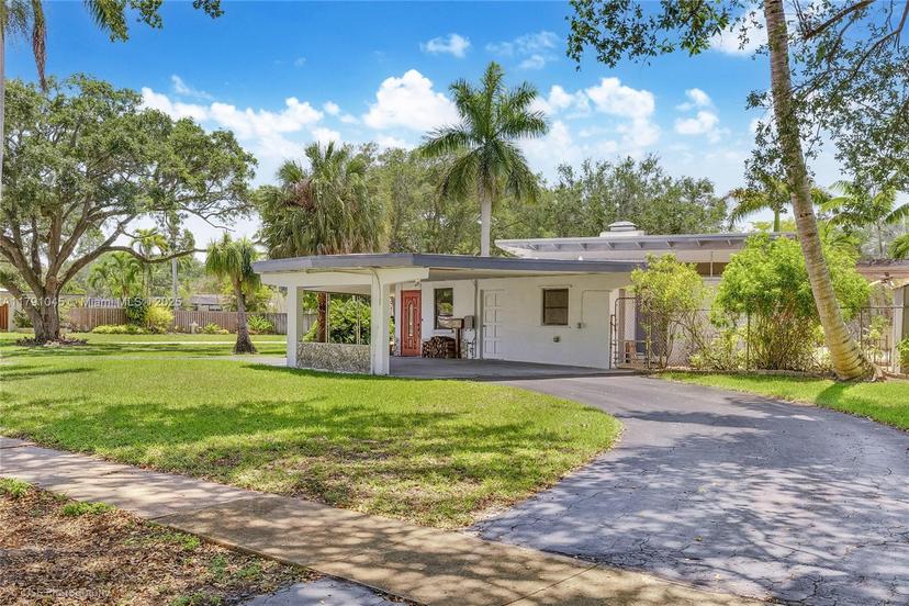 Picture of 801 Orchid Dr, Plantation FL 33317