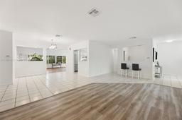 Picture of 7920 SW 132Nd St, Pinecrest, FL 33156