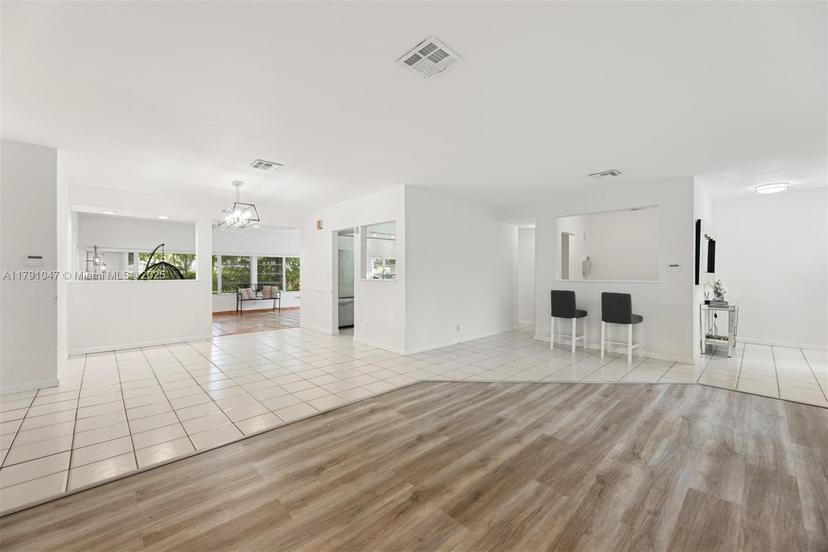Picture of 7920 SW 132Nd St, Pinecrest FL 33156