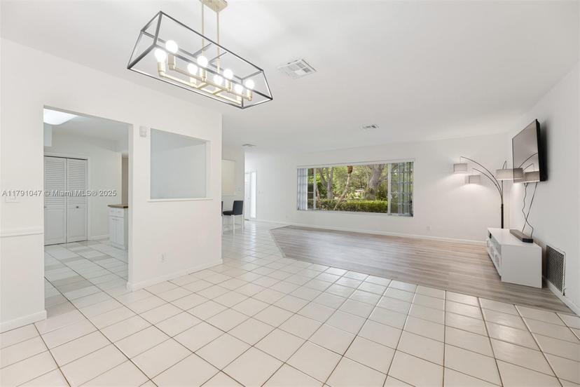 Picture of 7920 SW 132Nd St, Pinecrest FL 33156
