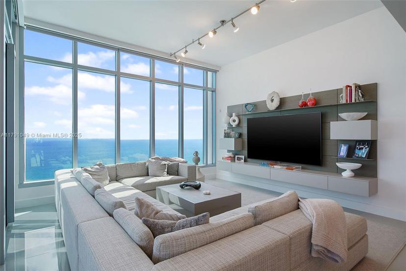 Picture of 6899 Collins Ave # 3504, Miami Beach FL 33141