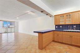 Picture of 6801 Indian Creek Dr # 602, Miami Beach, FL 33141